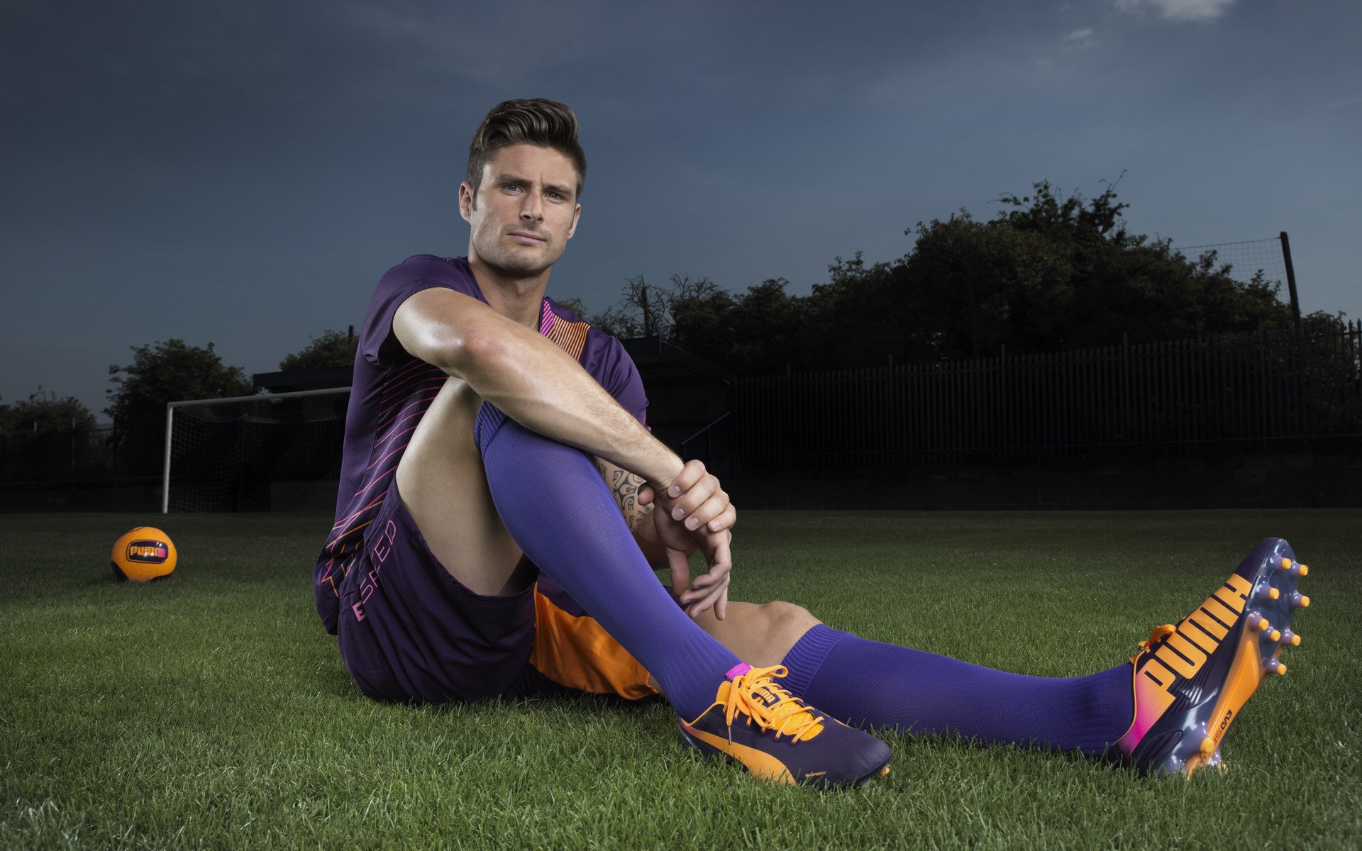 开云官网-英超经典逆转：从0-2到最后胜利的奇迹，英超分差最多逆转夺冠